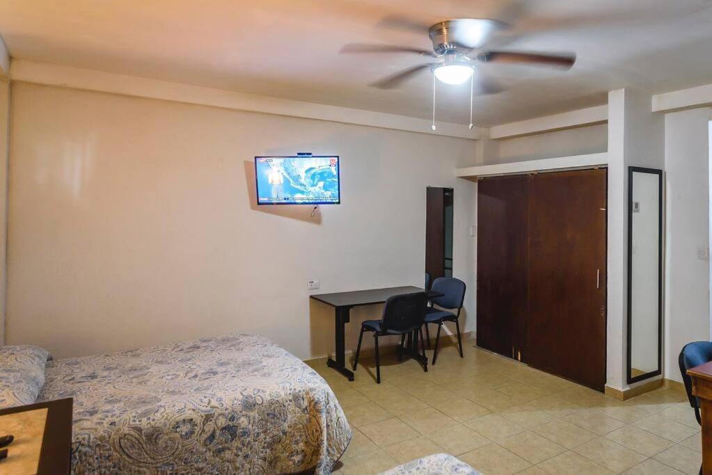 Depab Privado, Centrico,Wifi 80 Mb ,Aire Acondicionado ,Cocina, Cochera Techada, Ciudad Valles Ngoại thất bức ảnh
